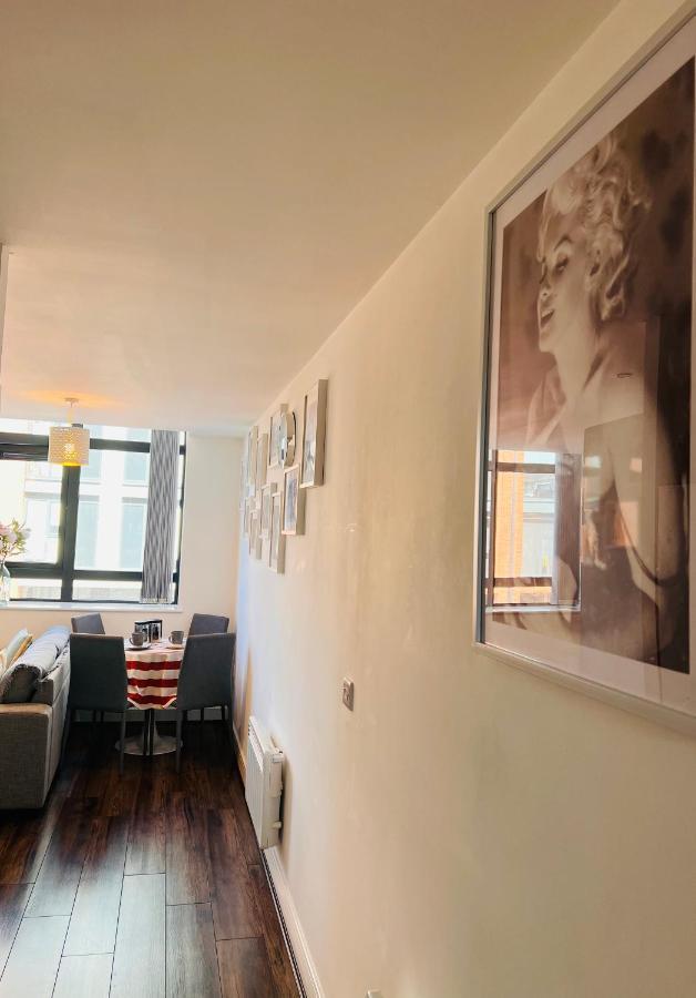 Cotton Apartment Chinatown Central Stay Birmingham Buitenkant foto